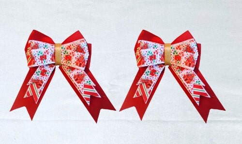 Holiday horse show bows, Christmas equestrian hair bows, Candy cane stripes and Gingerbread bows, Stocking stuffer, Short stirrup, Lead line